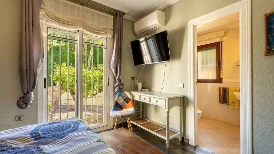 Villa de 464m² à Almoradi, Espagne No. 2794