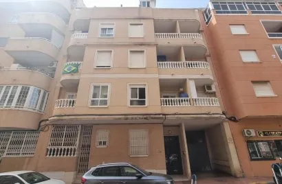 Apartment de 2 chambres à Torrevieja, Espagne No. 2950