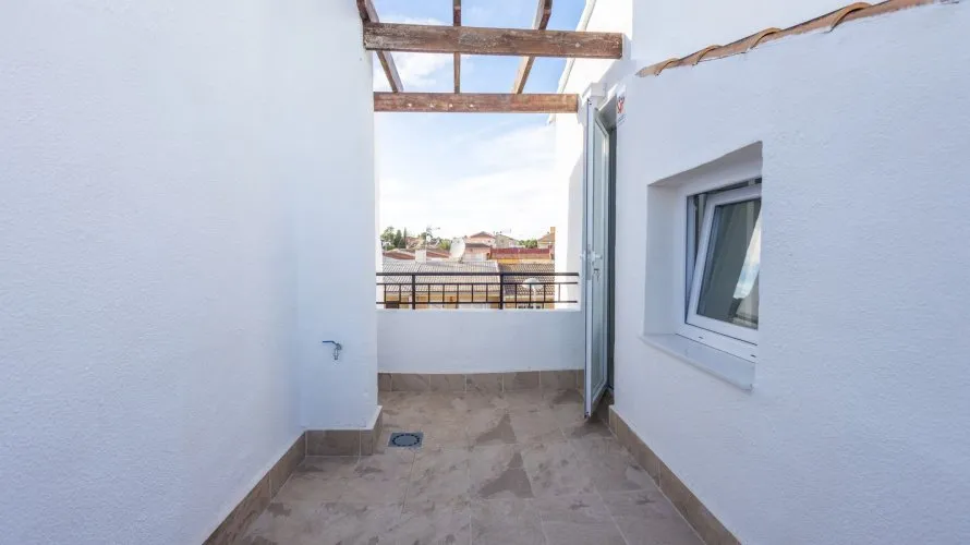 House de 78m² à Torrevieja, Espagne No. 2798 № 6
