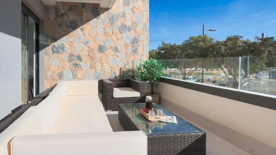 Villa de 170m² à Los Alcazares, Espagne No. 2775 № 6