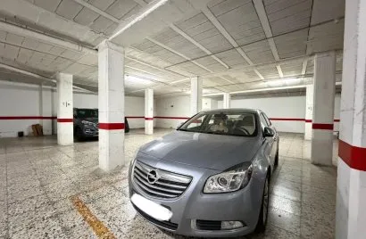 Garage de 32m² à Torrevieja, Espagne No. 3012