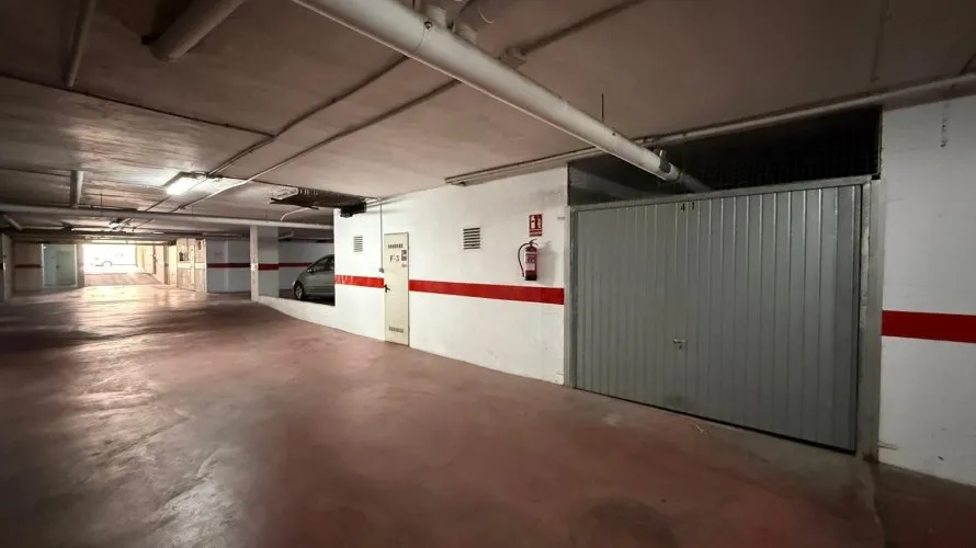 Garage de 24m² à Torrevieja, Espagne No. 2961 № 3