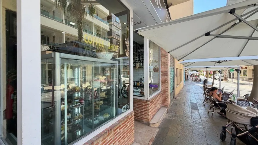 Commercial property de 150m² à Torrevieja, Espagne No. 3089 № 26