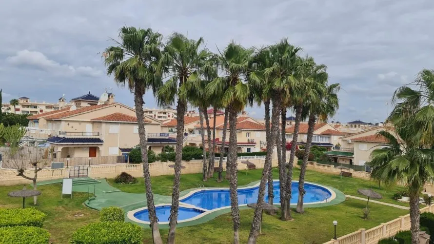 Bungalow de 58m² à Torrevieja, Espagne No. 2948 № 22