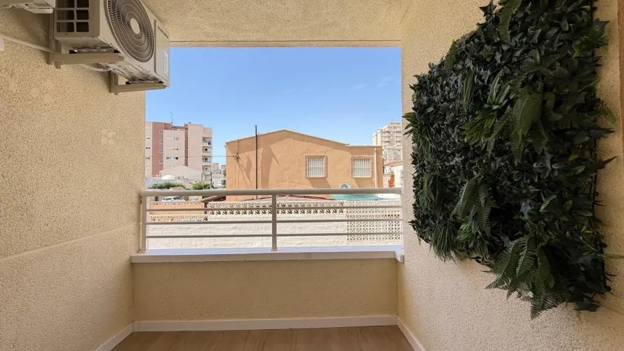 Apartment de 2 chambres à Nueva Torrevieja, Espagne No. 3077 № 3