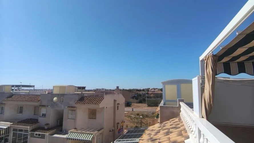 Bungalow de 2 chambres à Torrevieja, Espagne No. 2964 № 17