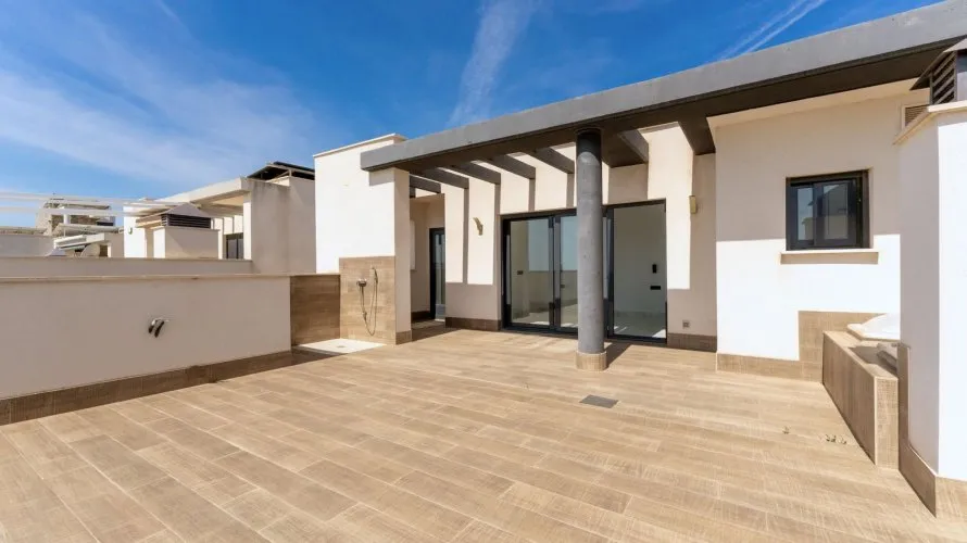 Villa de 210m² à San Miguel de Salinas, Espagne No. 2800 № 11