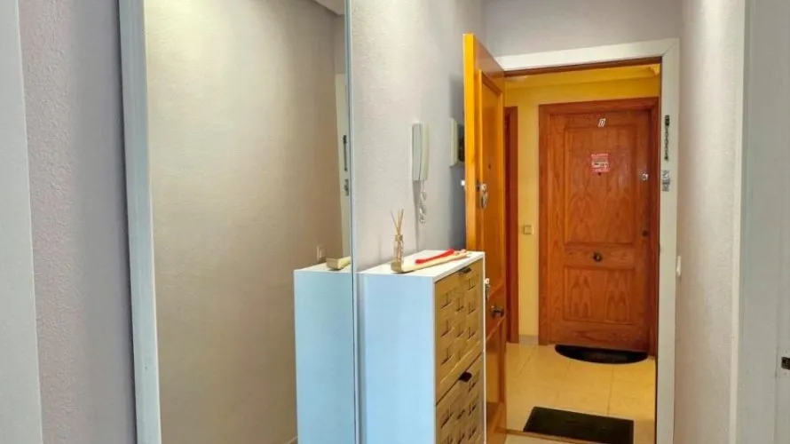 Apartment de 2 chambres à Torrevieja, Espagne No. 3092