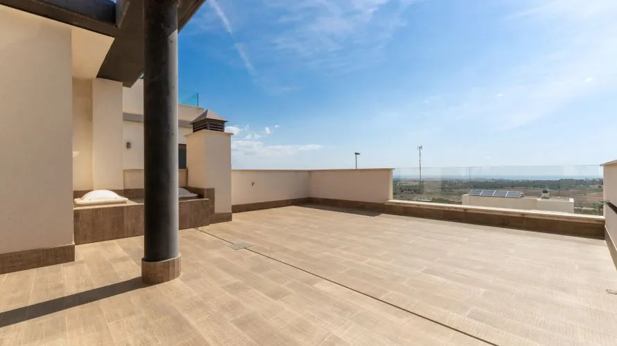 Villa de 210m² à San Miguel de Salinas, Espagne No. 2800 № 13