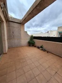 Penthouse de 2 chambres à Torrevieja, Espagne No. 2998