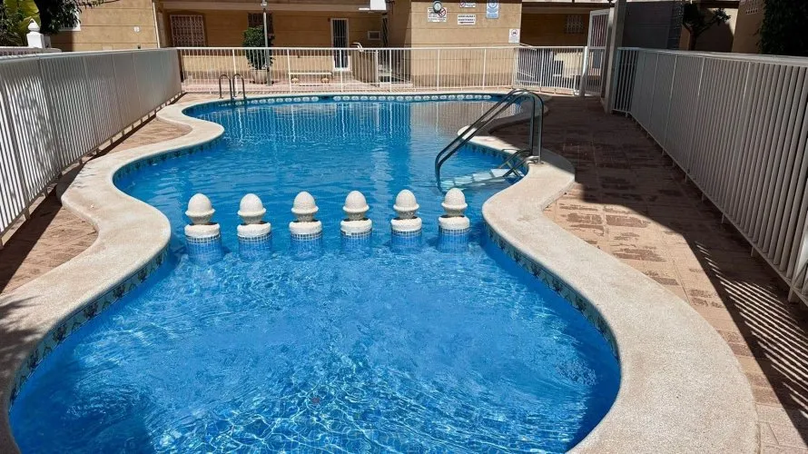 Apartment de 2 chambres à Torrevieja, Espagne No. 2735 № 3