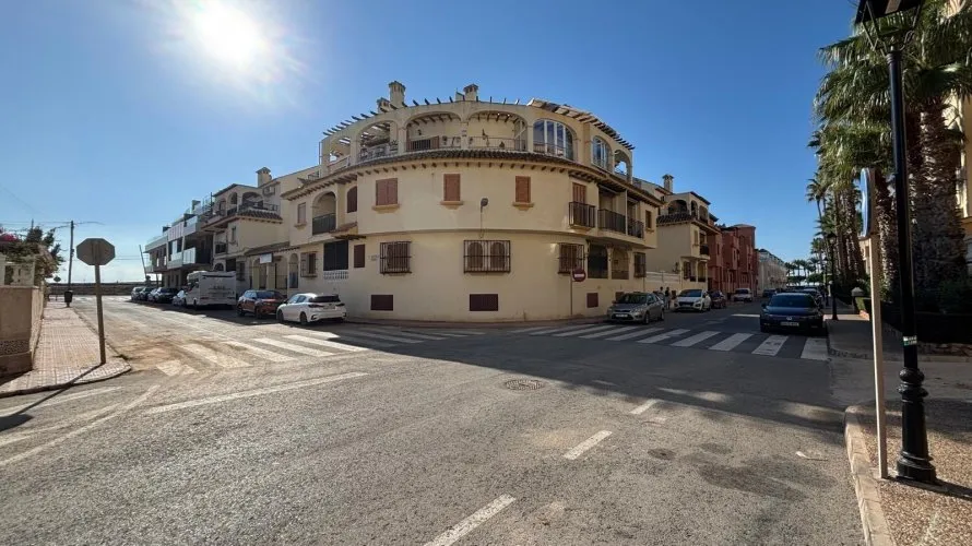 Apartment de 1 chambre à Torrevieja, Espagne No. 2726 № 3