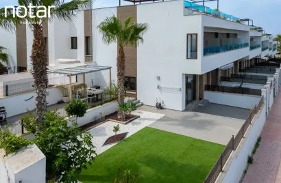 House de 107m² à Torrevieja, Espagne No. 2808