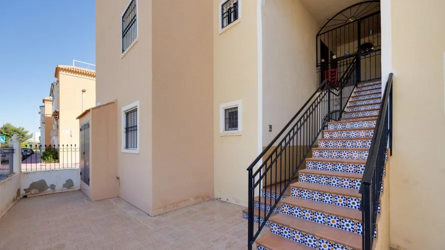 Bungalow de 60m² à Torrevieja, Espagne No. 3080 № 4
