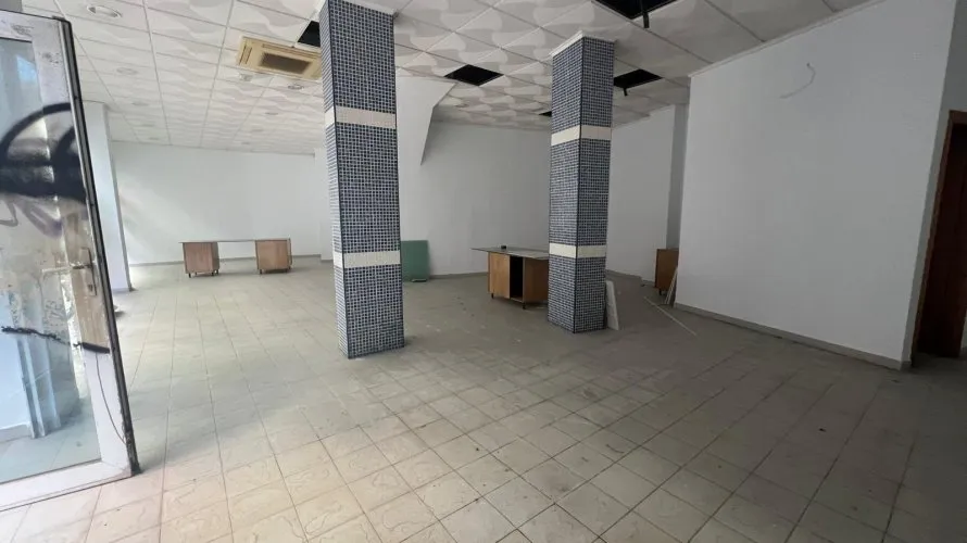Commercial property de 100m² à Torrevieja, Espagne No. 3074 № 3