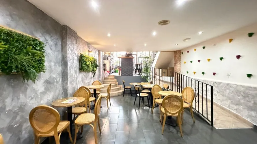 Commercial property de 150m² à Torrevieja, Espagne No. 3089 № 16