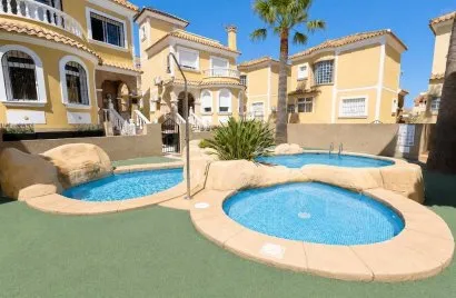 Apartment de 3 chambres à Campoamor, Espagne No. 2815