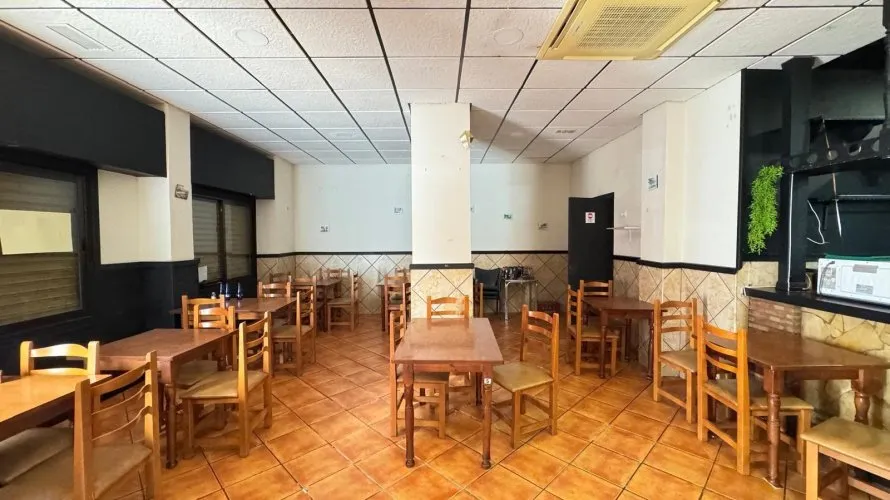 Commercial property de 159m² à Torrevieja, Espagne No. 2947 № 24