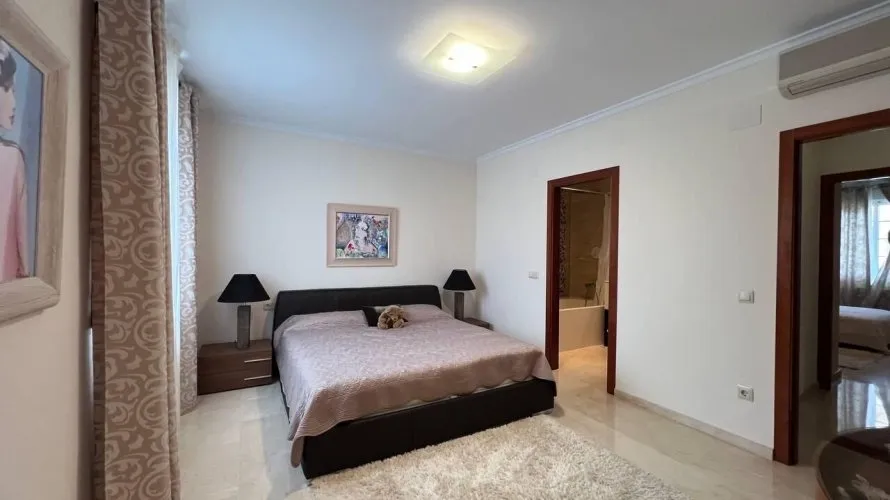 Villa de 5 chambres à Cullera, Espagne No. 2737 № 9