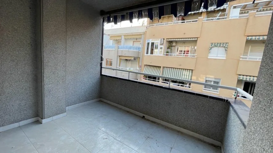 Apartment de 1 chambre à Torrevieja, Espagne No. 3016 № 2