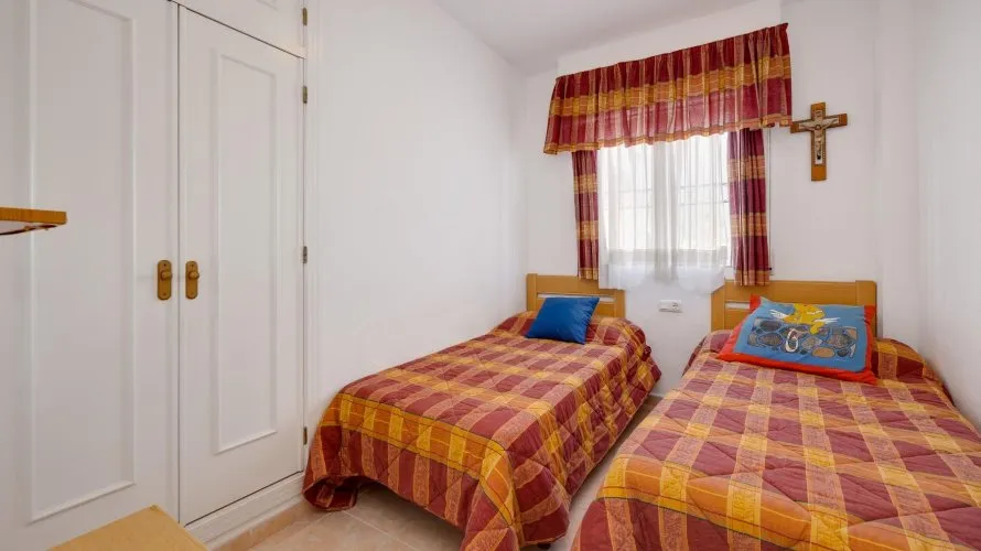 Bungalow de 60m² à Torrevieja, Espagne No. 3080 № 12