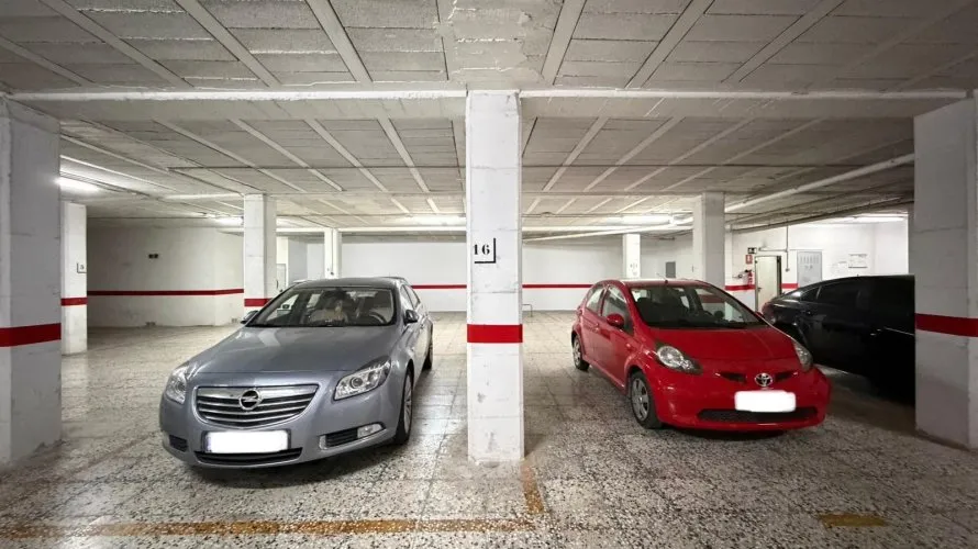 Garage de 32m² à Torrevieja, Espagne No. 3012 № 4