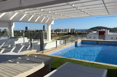 Bungalow de 2 chambres à Finestrat, Espagne No. 2743