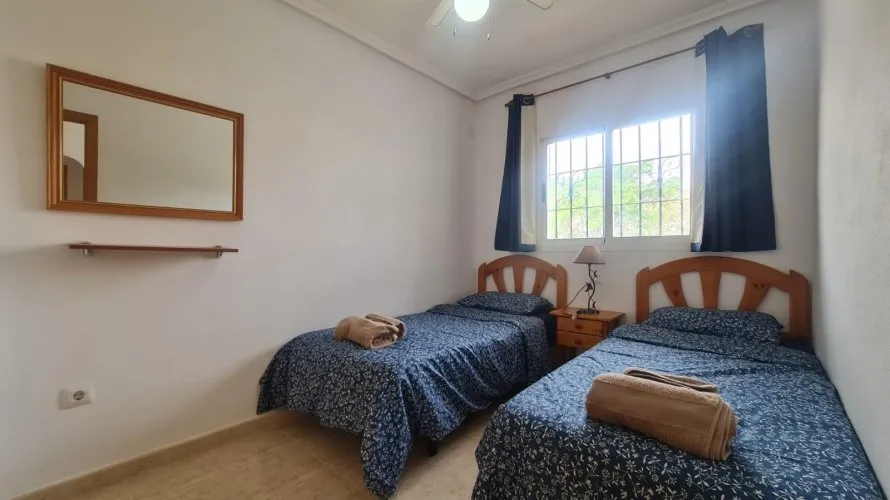 Bungalow de 58m² à Torrevieja, Espagne No. 2948 № 4