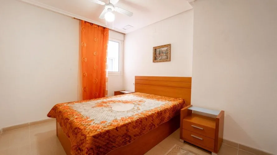 Apartment de 2 chambres à Torrevieja, Espagne No. 2955 № 6