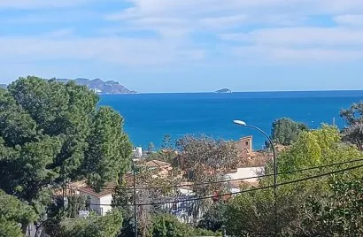 Land plot de à El Campello, Espagne No. 2981