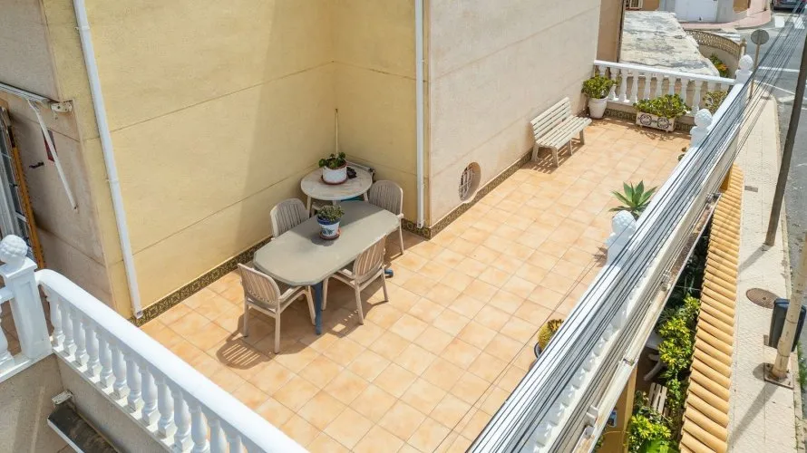 House de 244m² à Torrevieja, Espagne No. 2787 № 3