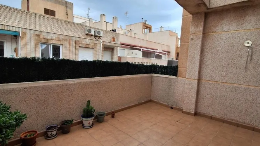 Penthouse de 2 chambres à Torrevieja, Espagne No. 2998