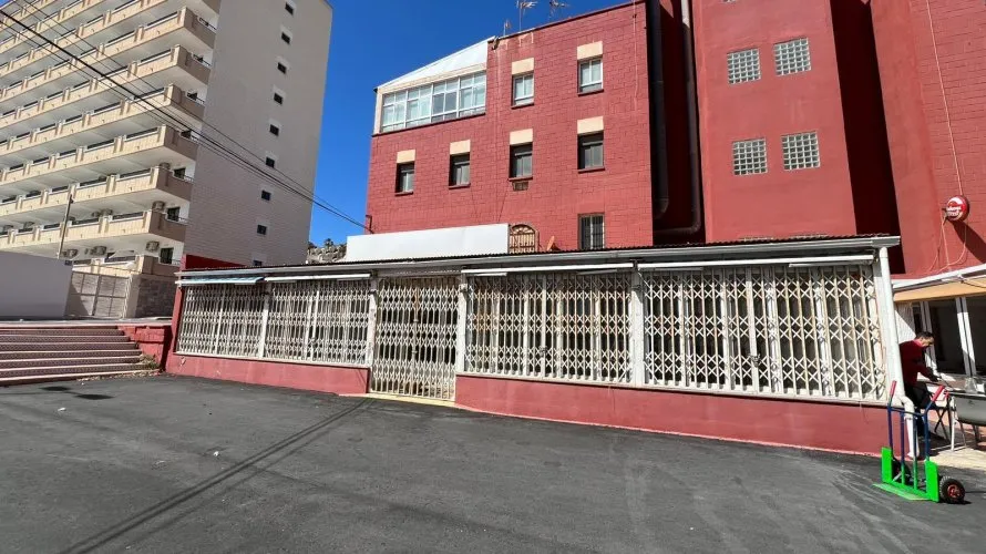 Commercial property de 300m² à Torrevieja, Espagne No. 2933 № 11