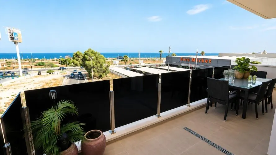 Apartment de 3 chambres à Torrevieja, Espagne No. 3223 № 5