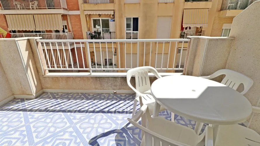Apartment de 2 chambres à Torrevieja, Espagne No. 3279