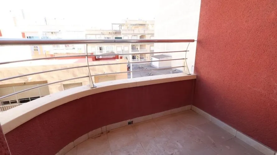 Apartment de 1 chambre à Torrevieja, Espagne No. 3211 № 1