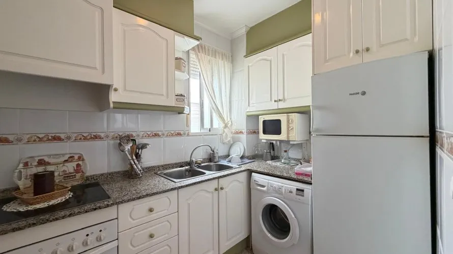 Apartment de 2 chambres à Torrevieja, Espagne No. 3230 № 11