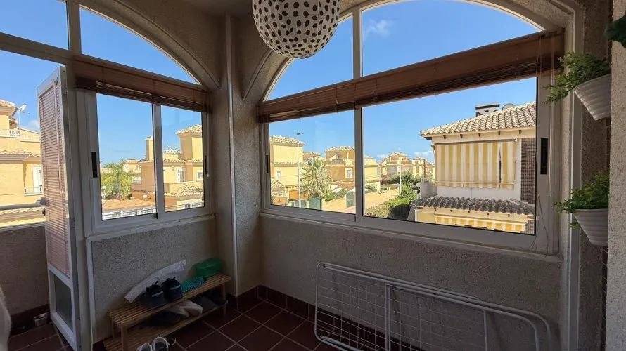 Bungalow de 2 chambres à Torrevieja, Espagne No. 3269 № 12