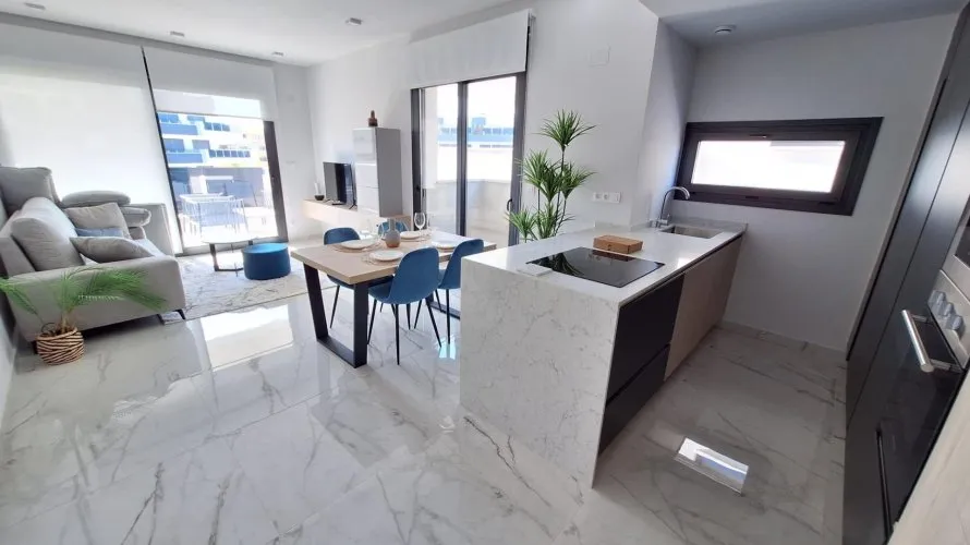 Apartment de 2 chambres à Torrevieja, Espagne No. 3221 № 4