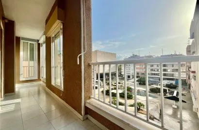 Apartment de 3 chambres à Torrevieja, Espagne No. 3381