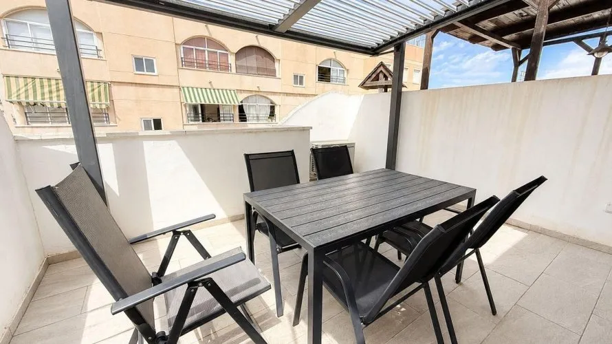Penthouse de 2 chambres à Torrevieja, Espagne No. 3315 № 26