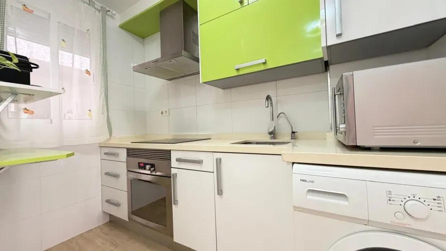Apartment de 2 chambres à Torrevieja, Espagne No. 3386 № 2