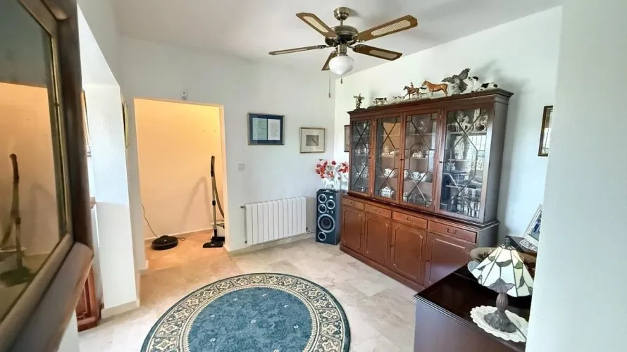 Villa de 220m² à Alicante, Espagne No. 3476 № 14