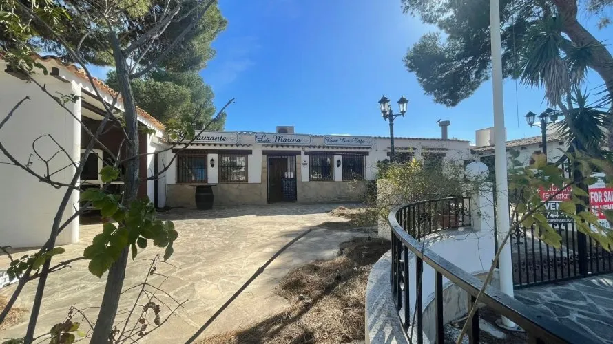 Commercial property de 335m² à Alicante, Espagne No. 3327 № 7