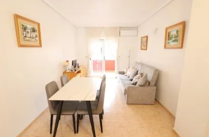 Apartment de 2 chambres à Torrevieja, Espagne No. 3380