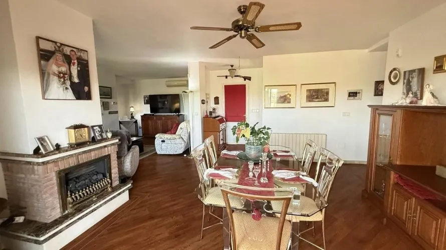 Villa de 220m² à Alicante, Espagne No. 3476 № 22