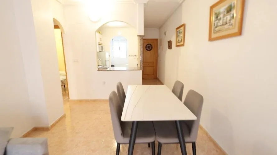 Apartment de 2 chambres à Torrevieja, Espagne No. 3380 № 6