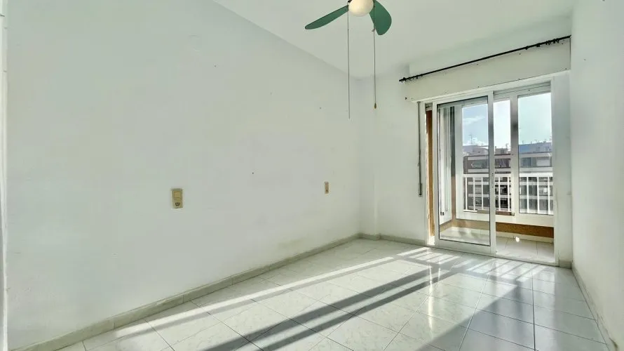 Apartment de 3 chambres à Torrevieja, Espagne No. 3381 № 19