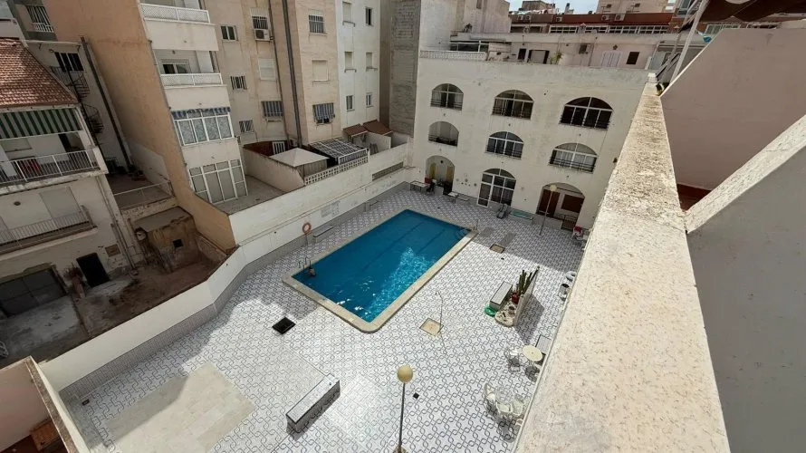 Penthouse de 2 chambres à Torrevieja, Espagne No. 3315 № 27