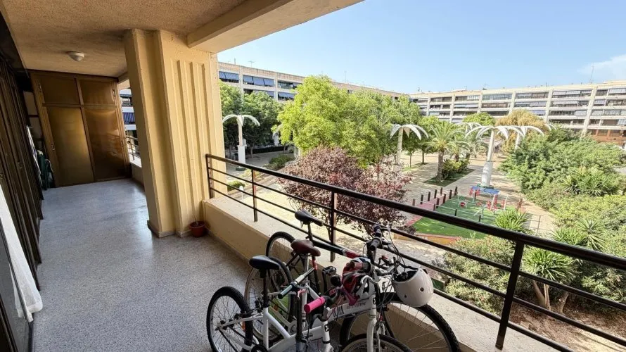 Apartment de 3 chambres à Guardamar del Segura, Espagne No. 3343 № 2